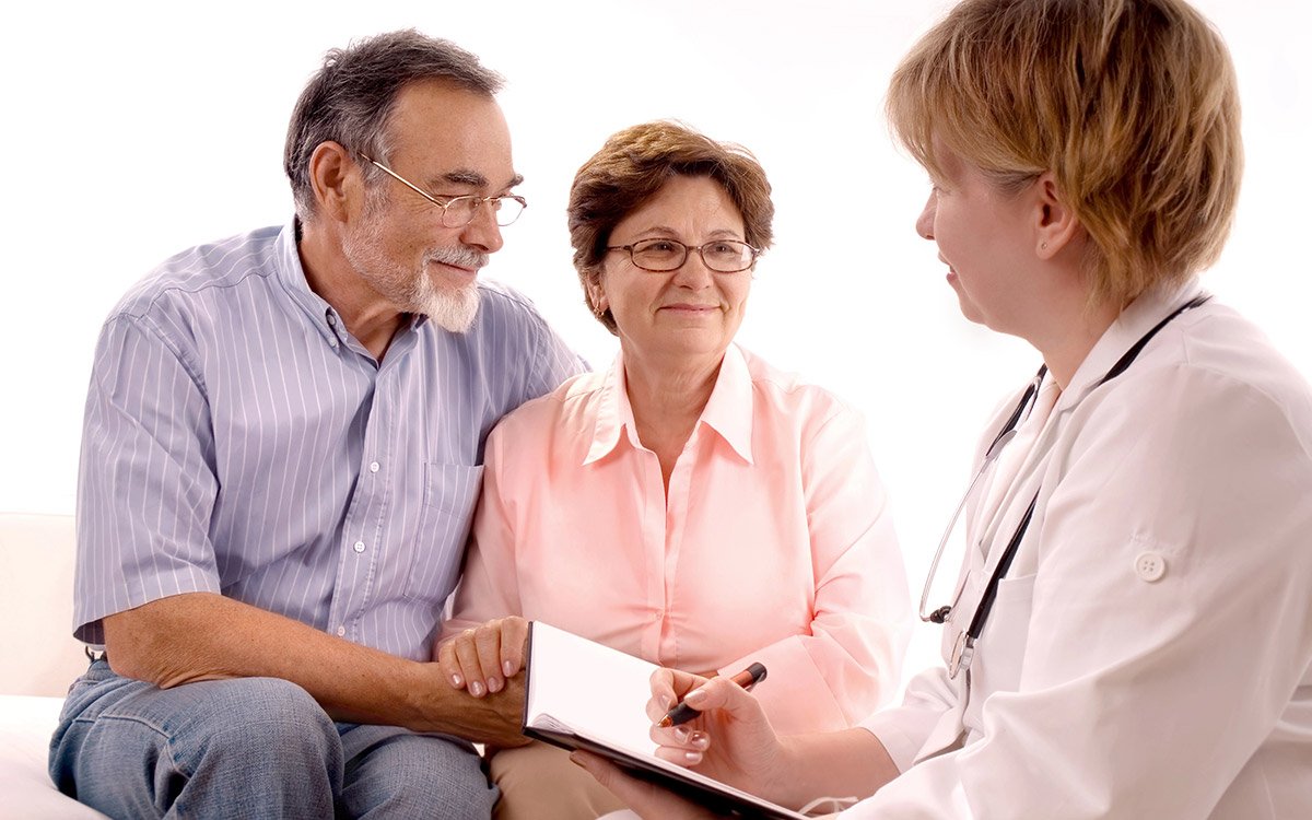 doctor talking to patients